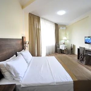 https://rk-hotel-kerchi-street-8.alltbilisihotels.com